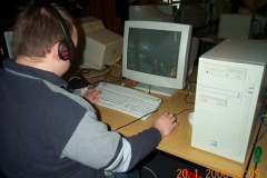 lan1_09